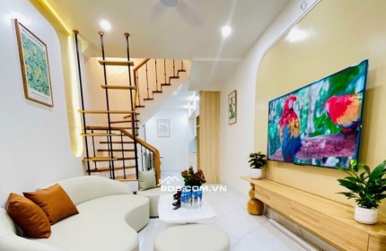 TRUNG TÂM THANH XUÂN - 36M2 - HƠN 6 TỶ - FULL NỘI THẤT MỚI ĐẸP